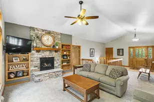 2903 Wood Thrush Cir, Portage, WI 53901 - Photo 30