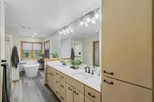 2903 Wood Thrush Cir, Portage, WI 53901 - Photo 18