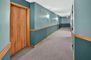 5196 Sassafras Dr, Fitchburg, WI 53711 - Photo 12