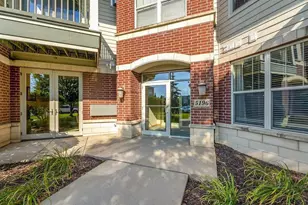 5196 Sassafras Dr, Fitchburg, WI 53711 - Photo 2