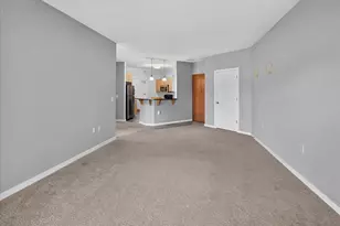 5196 Sassafras Dr, Fitchburg, WI 53711 - Photo 18