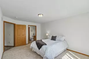 314 Henry Dr, Portage, WI 53901 - Photo 24