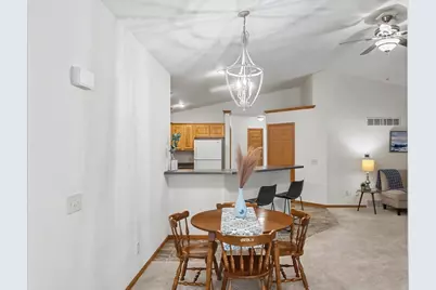 314 Henry Drive #4, Portage, WI 53901 - Photo 6