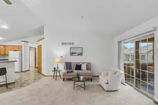314 Henry Dr, Portage, WI 53901 - Photo 14