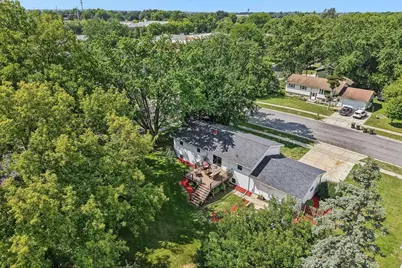 401 Woodview Drive, Sun Prairie, WI 53590 - Photo 54