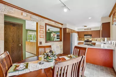 401 Woodview Drive, Sun Prairie, WI 53590 - Photo 16