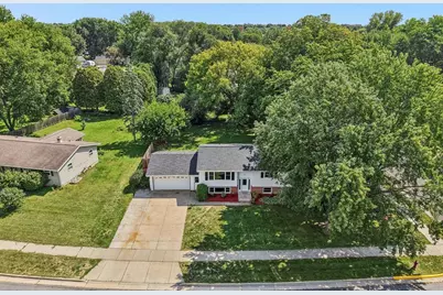 401 Woodview Drive, Sun Prairie, WI 53590 - Photo 52