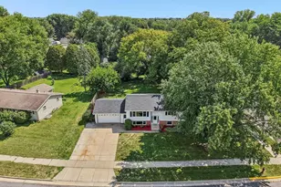 401 Woodview Dr, Sun Prairie, WI 53590 - Photo 52