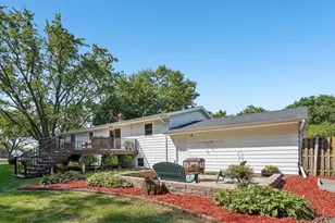 401 Woodview Dr, Sun Prairie, WI 53590 - Photo 46