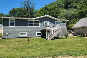 41180 Sleepy Valley Ln, Boscobel, WI 53805 - Photo 6