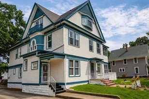 643 Park Ave, Beloit, WI 53511 - Photo 2