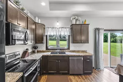 420 Ridgeway Drive, Rio, WI 53960 - Photo 18