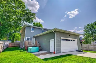311 N Lincoln St, Poynette, WI 53955 - Photo 48