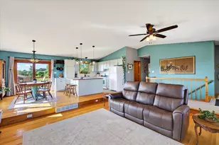 W2579 Zurfluh Rd, Albany, WI 53502 - Photo 10