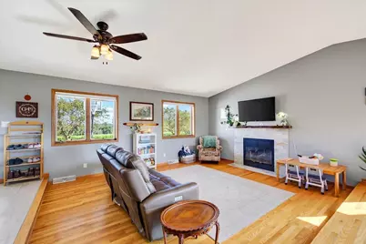 W2579 Zurfluh Road, Albany, WI 53502 - Photo 8