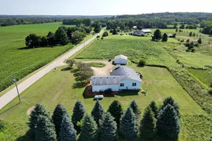 W2579 Zurfluh Rd, Albany, WI 53502 - Photo 2