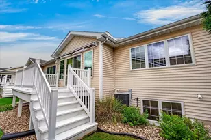 622 Springbrook Cir, DeForest, WI 53532 - Photo 54