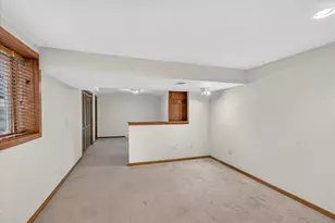 622 Springbrook Cir, DeForest, WI 53532 - Photo 70