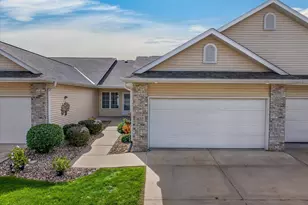 622 Springbrook Cir, DeForest, WI 53532 - Photo 46