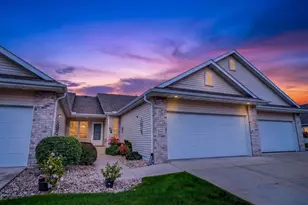 622 Springbrook Cir, DeForest, WI 53532 - Photo 1