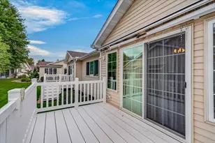 622 Springbrook Cir, DeForest, WI 53532 - Photo 52