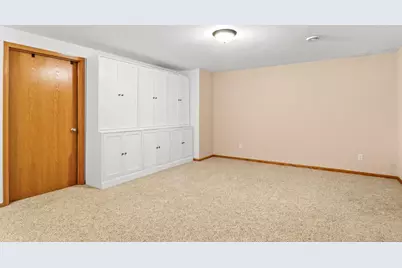 2338 Quartz Lane, Madison, WI 53719 - Photo 26