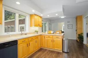 238 Kensington Dr, Madison, WI 53704 - Photo 42