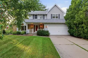 14 W Newhaven Cir, Madison, WI 53717 - Photo 1
