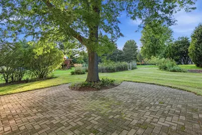 14 W Newhaven Circle, Madison, WI 53717 - Photo 38