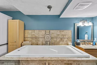 5591 Huntingwood Way, Waunakee, WI 53597 - Photo 44