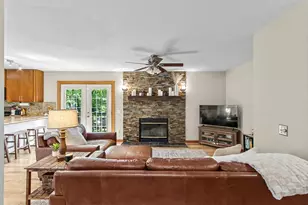 5591 Huntingwood Way, Waunakee, WI 53597 - Photo 2