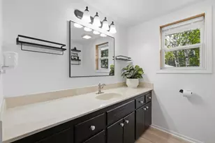 926 Frederick St, Sun Prairie, WI 53590 - Photo 22