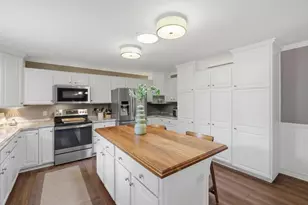 1182 Broadway Dr, Sun Prairie, WI 53590 - Photo 18