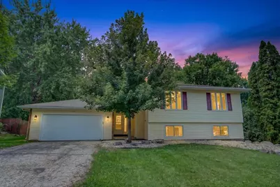 2727 Tami Trail, Fitchburg, WI 53711 - Photo 1
