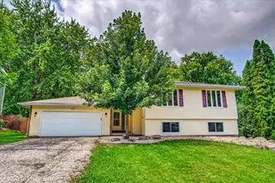 2727 Tami Trail, Fitchburg, WI 53711 - Photo 78
