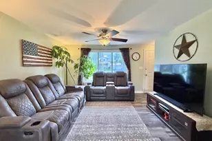 154 George St, Sharon, WI 53585 - Photo 8