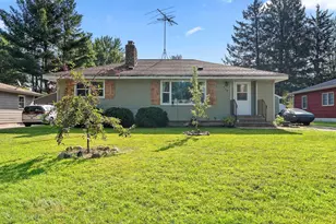 920 S Andrews St, Shawano, WI 54166 - Photo 1