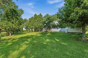 N1094 Pleasant Dr, Markesan, WI 53946 - Photo 22