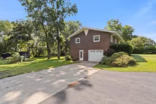 158 King Lake Rd, Brooklyn, WI 53521 - Photo 6