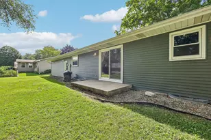 715 Collins Rd, Jefferson, WI 53549 - Photo 32