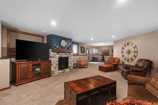 1828 Lake View Terrace, Stoughton, WI 53589 - Photo 32