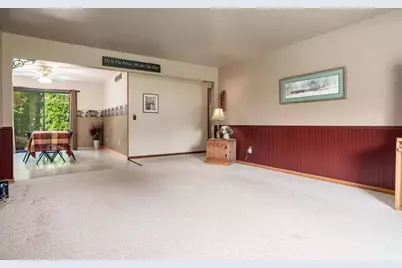 402 N Pine Street, Orfordville, WI 53576 - Photo 12