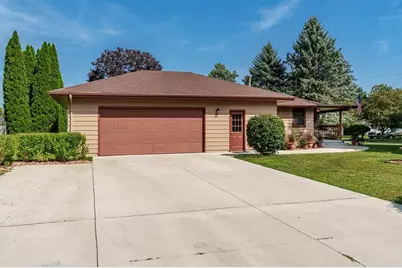 402 N Pine Street, Orfordville, WI 53576 - Photo 2