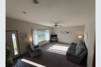 6802 Sunset Meadow Drive, Windsor, WI 53598 - Photo 6