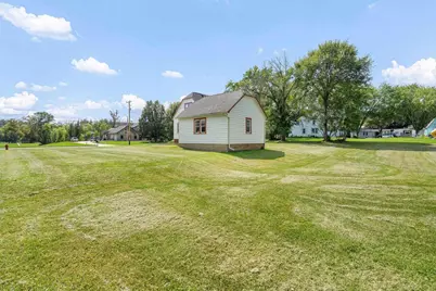 457 W John Street, Markesan, WI 53946 - Photo 28