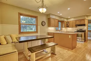 7315 Voss Pkwy, Middleton, WI 53562 - Photo 14