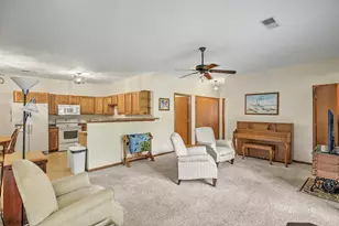 1010 Parkview Dr, Milton, WI 53563 - Photo 4