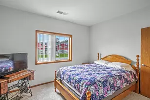 1010 Parkview Dr, Milton, WI 53563 - Photo 18