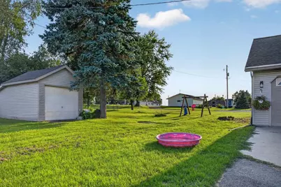 122 E Winnebago Street, Friesland, WI 53935 - Photo 24