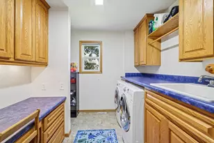 505 Aztalan Dr, Madison, WI 53718 - Photo 14